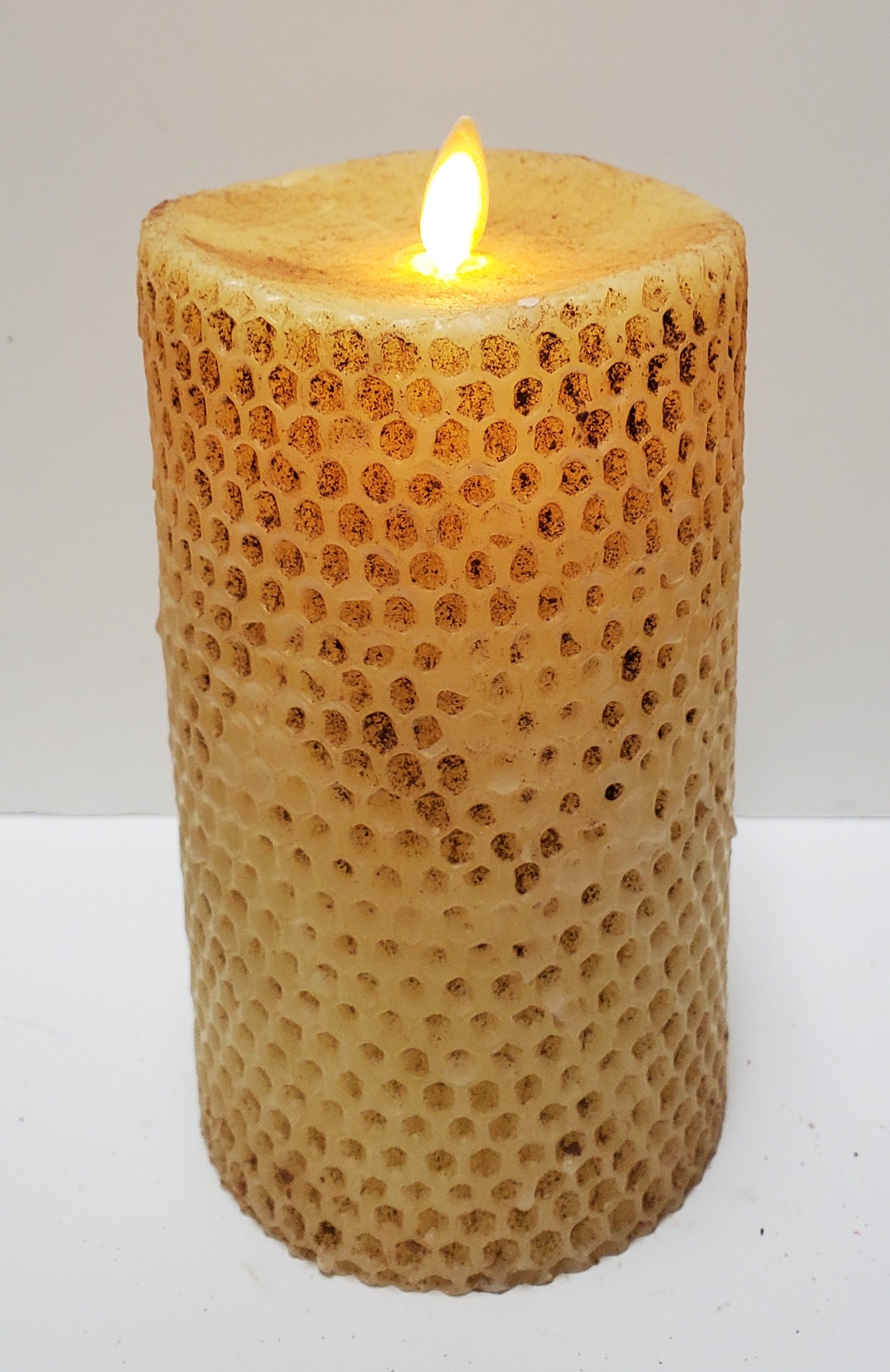 7" Beeswax Honeycomb Pillar Burnt Ivory