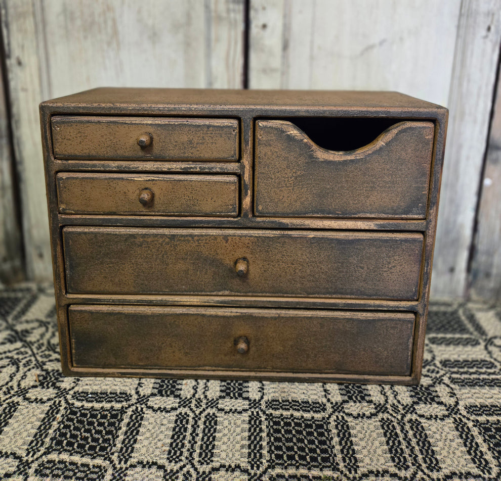 Primitive Colonial Keeper Cubby - Mustard