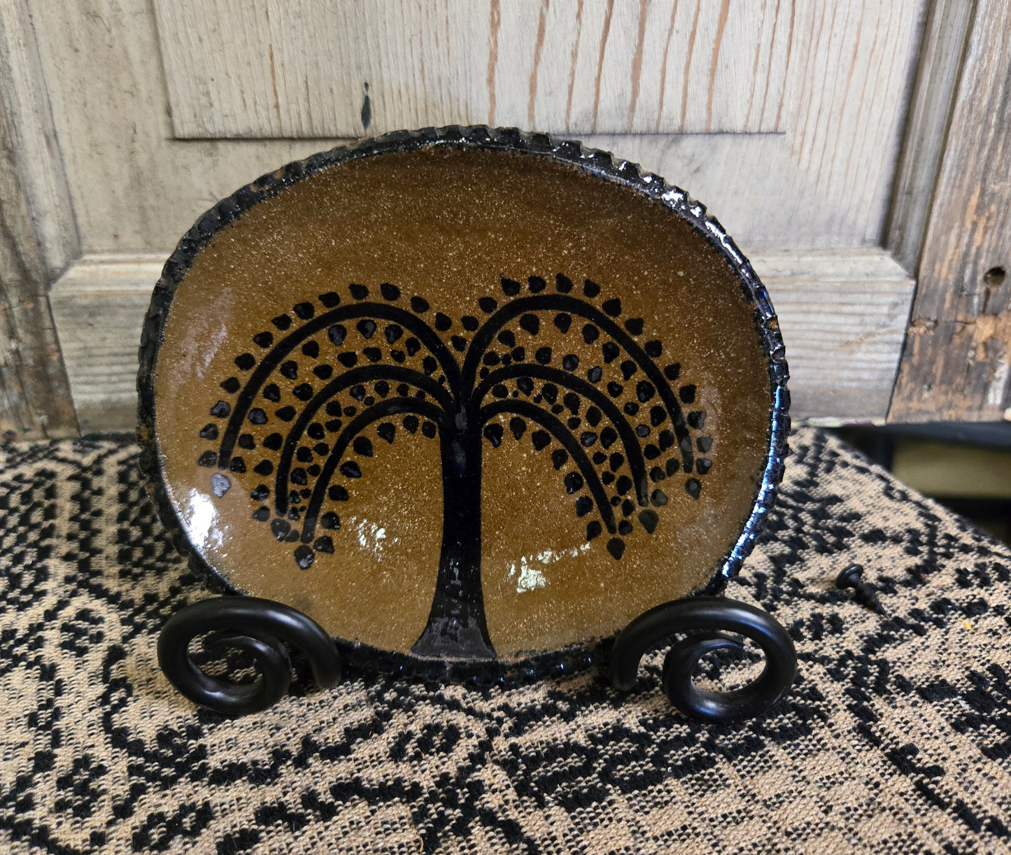 Small Oval Stoneware Plate