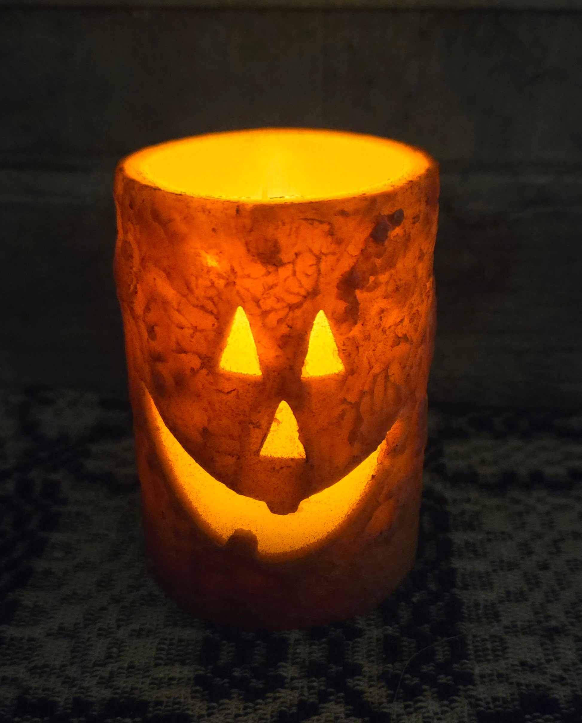 Jack-O'-Lantern Primitive Timer Pillar