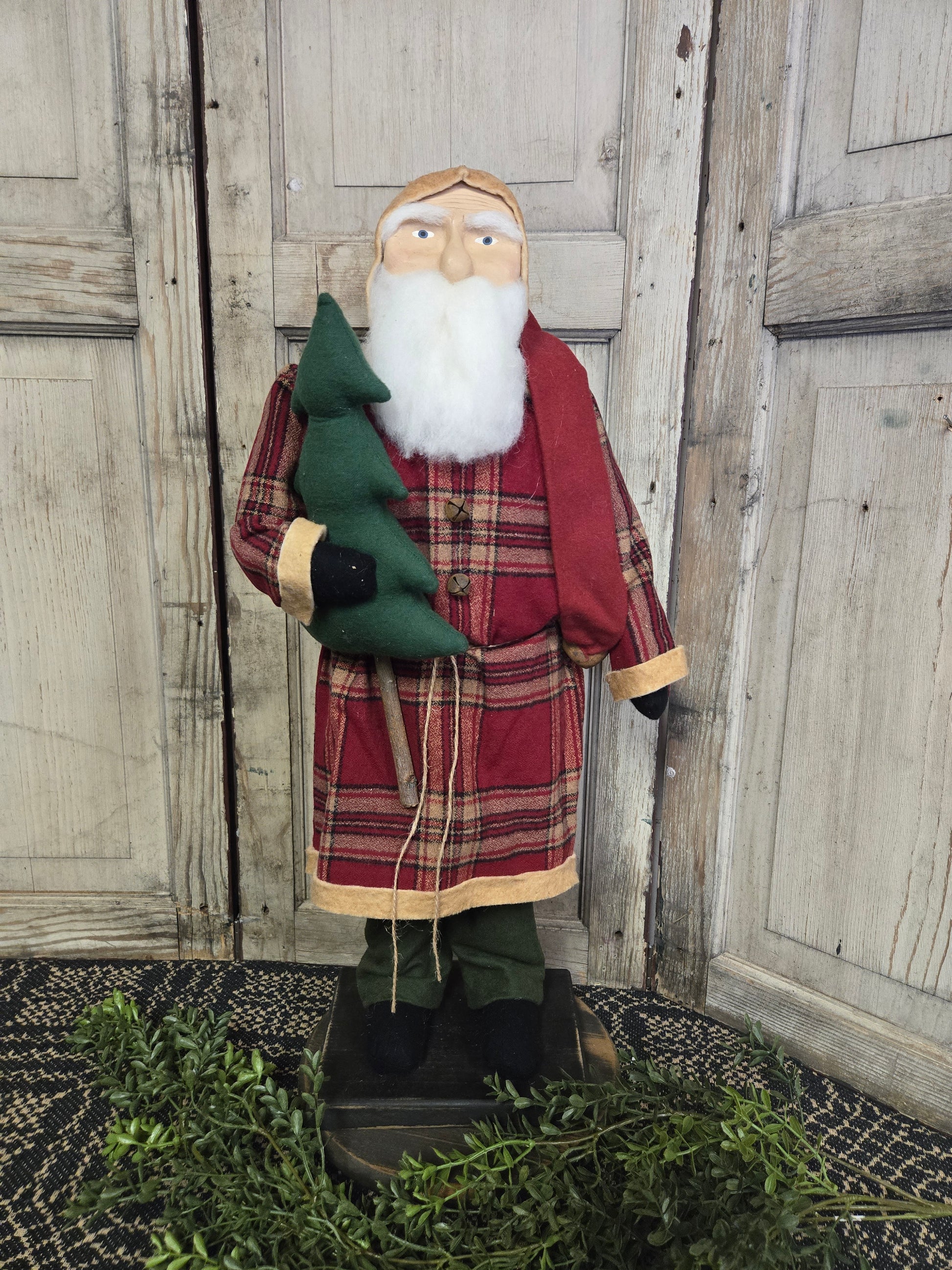 Large Primitive Santa Wearing Red Plaid Coat with Tree