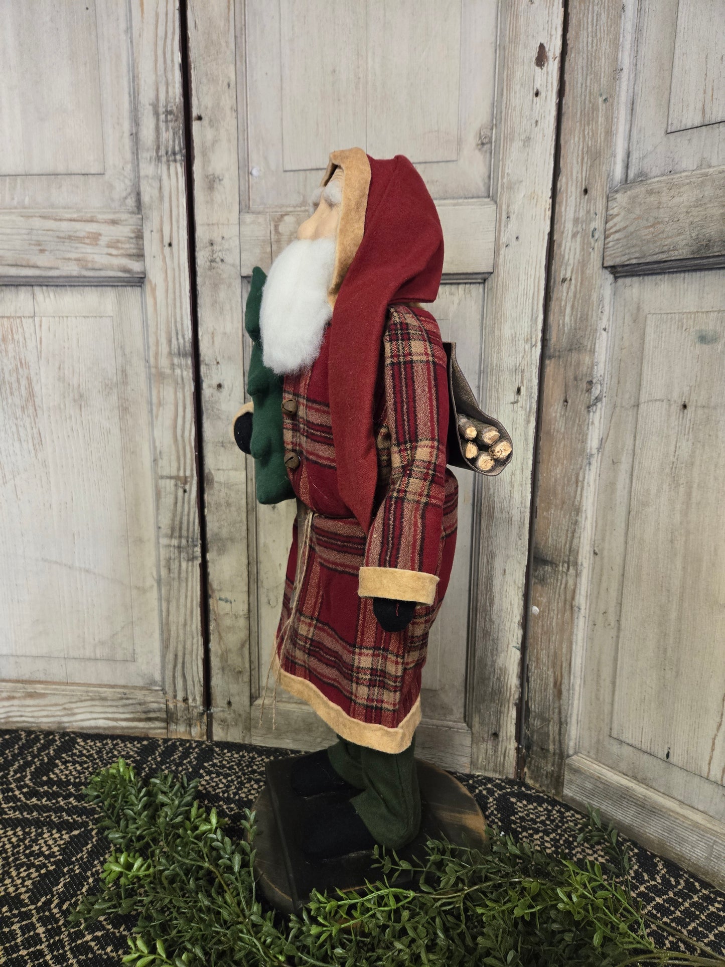 Large Primitive Santa Wearing Red Plaid Coat with Tree