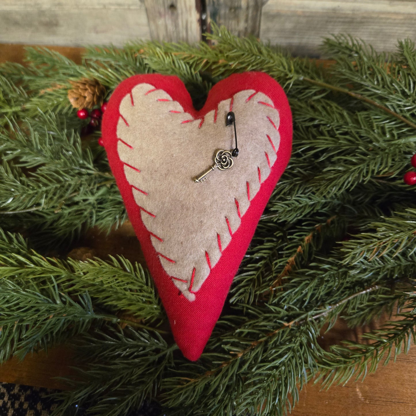 Primitive Heart Ornament/Bowl Filler