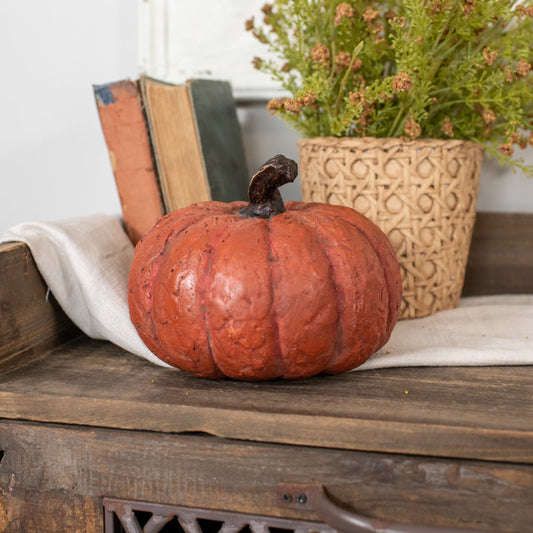 Primitive Fall orange short pumpkin