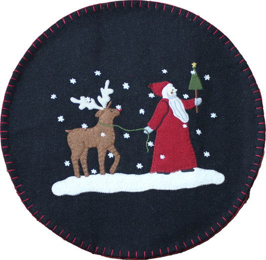 Christmas Friends Candle Mat