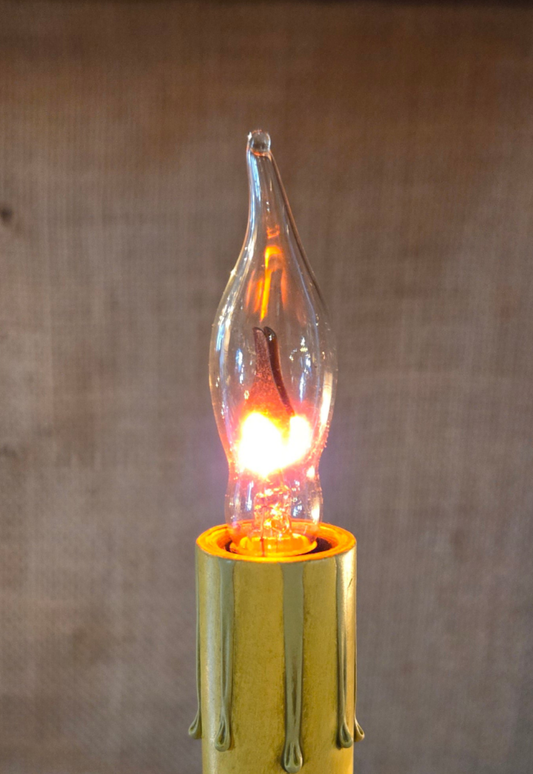 3.5 Watt Clear Flicker Bulb