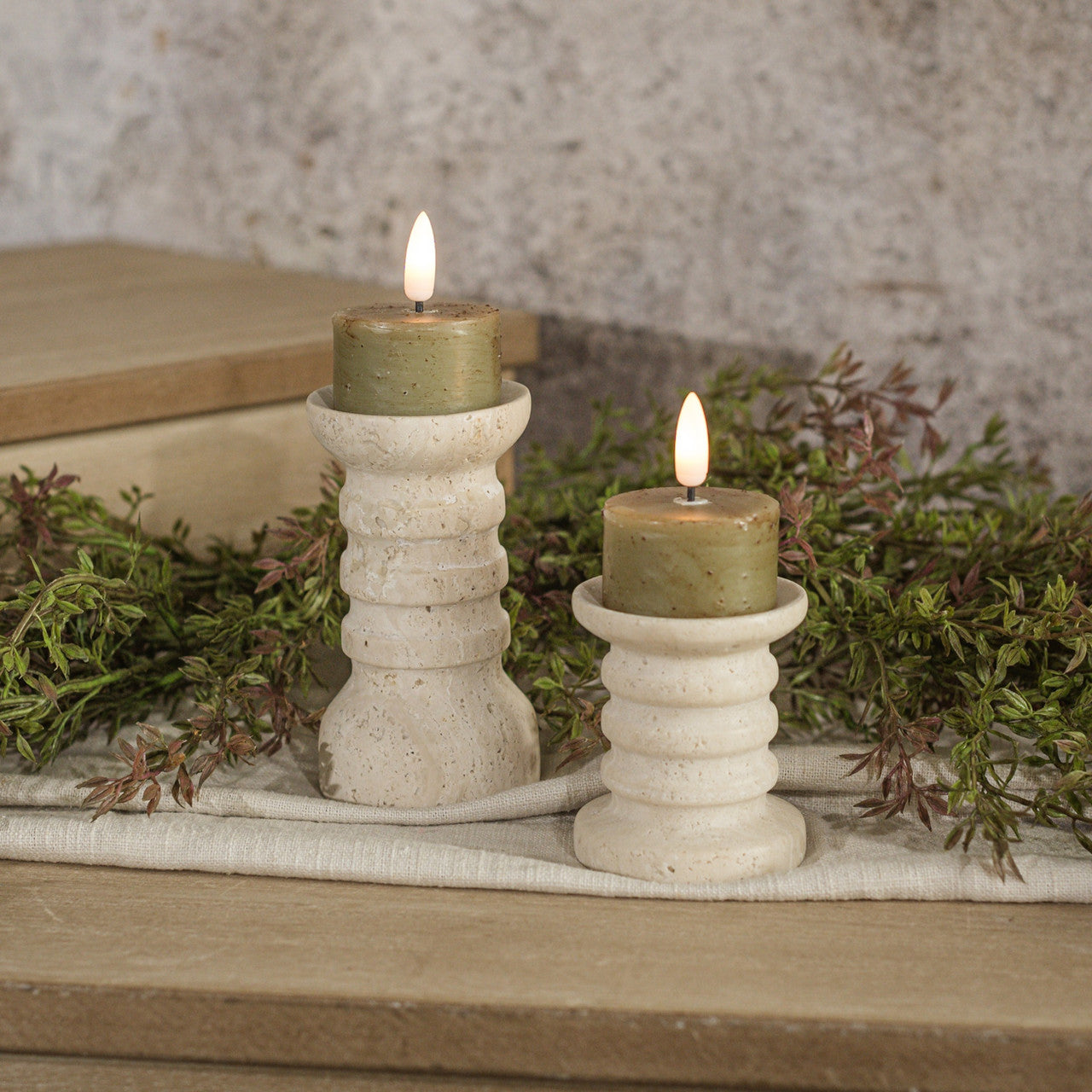 SET/ 2 - 3D FLAME GREEN TEALIGHT CANDLES