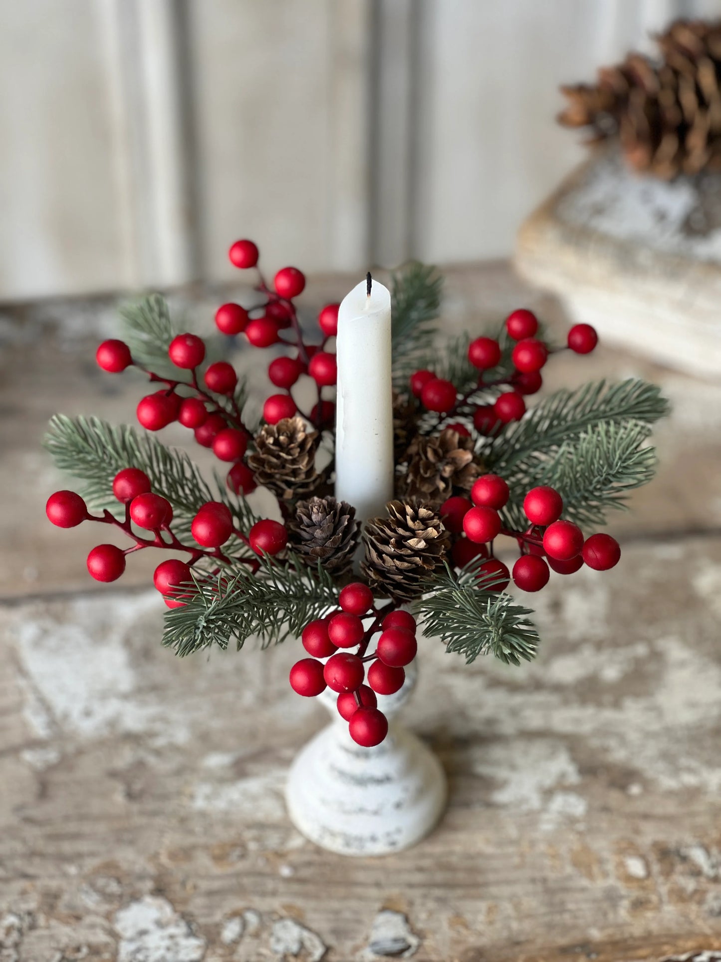 Tundra Berry Candle Ring | 8"