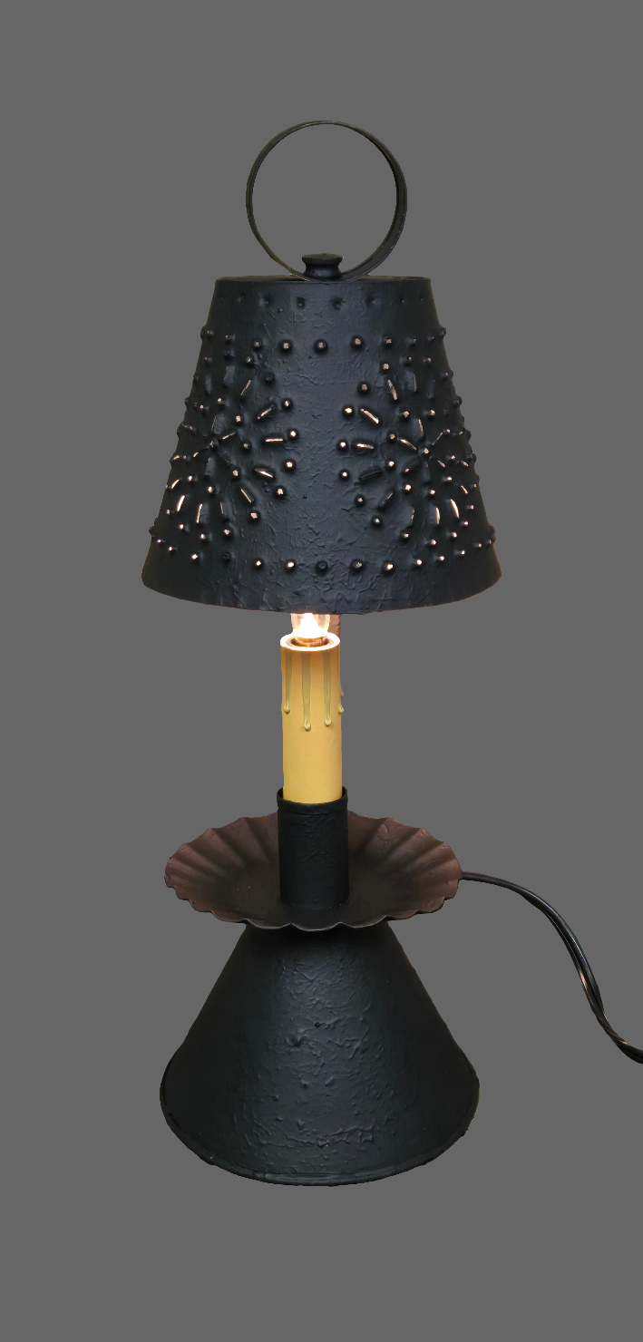 Colonial Accent Light in Textured Black