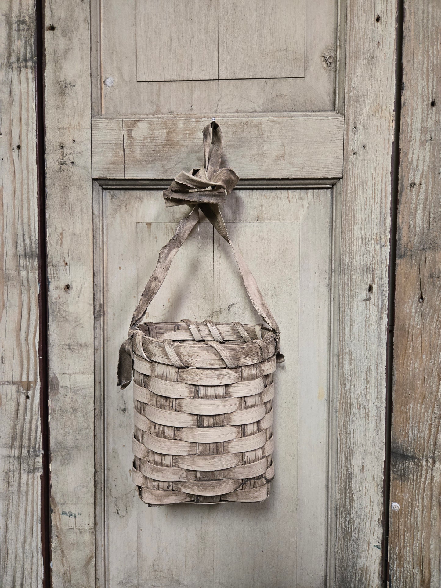 Primitive Rag Basket Buttermilk