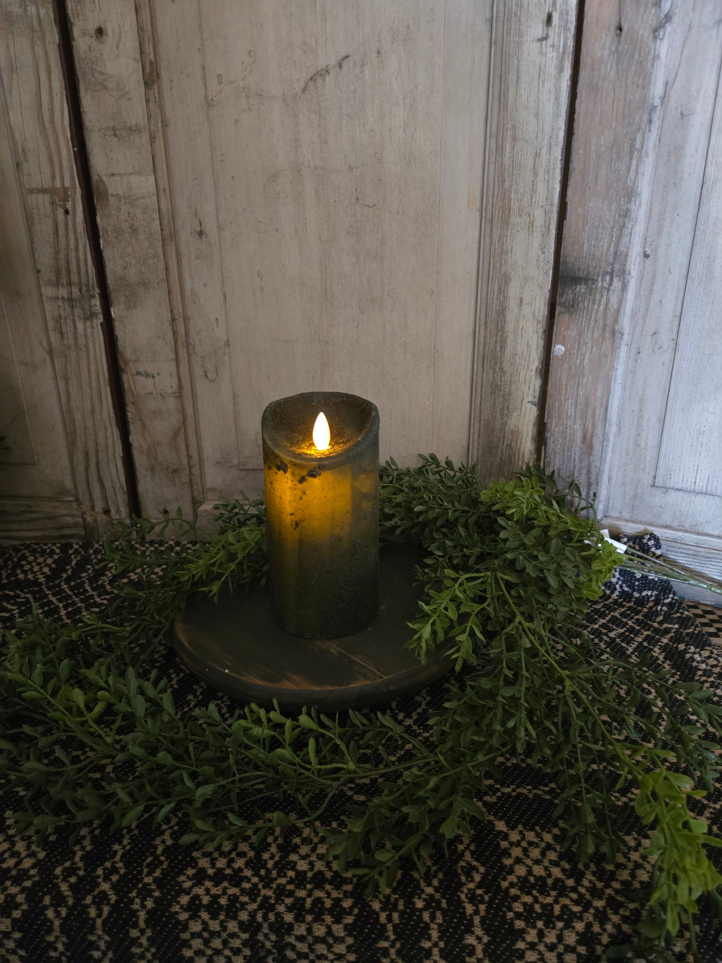 Moving Flame Pillar Candle-Dark Green 3×6