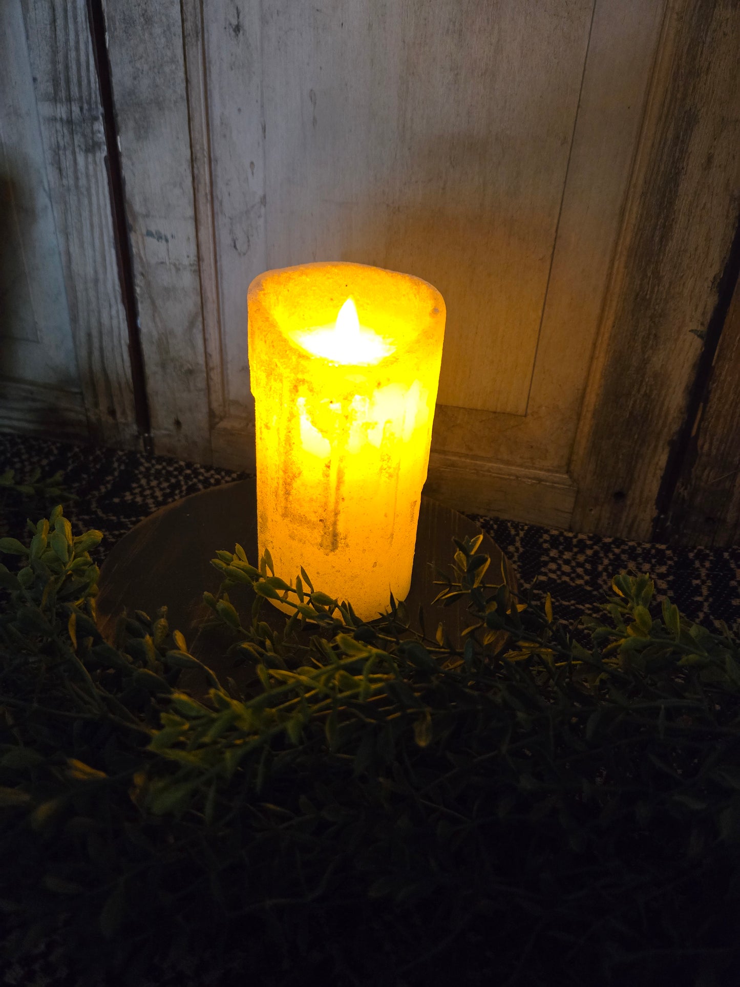 Moving Flame Pillar Candle-White 3×6